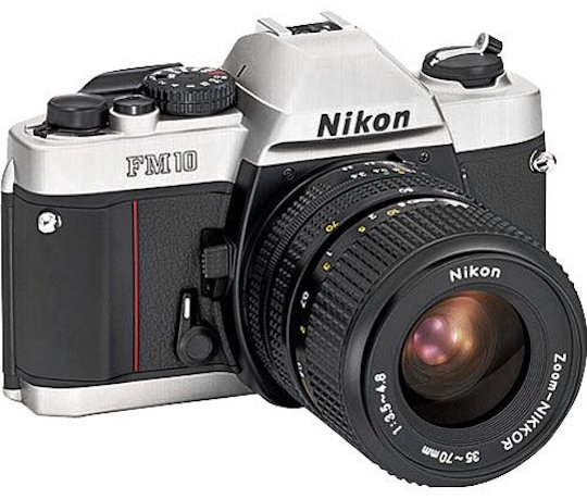 Nikon retro inspired Df like mirrorless camera 4